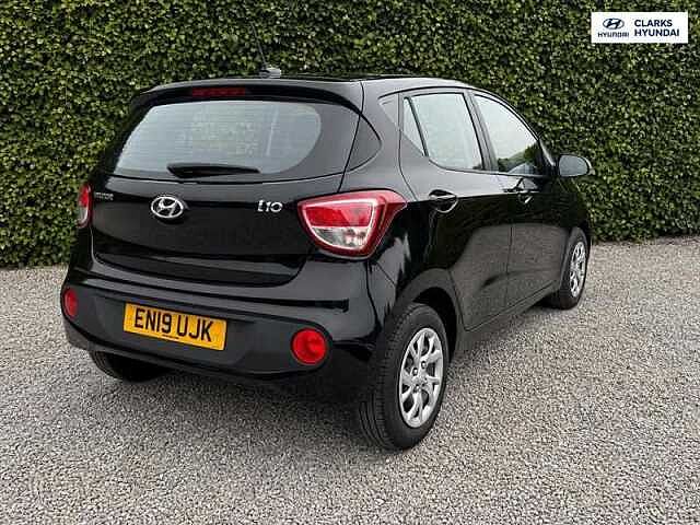 Hyundai i10 1.2 SE Hatchback 5dr Petrol Manual Euro 6 (87 ps)